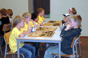 061108schooldammen08.gif
