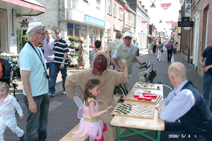080504koopzondag13.gif